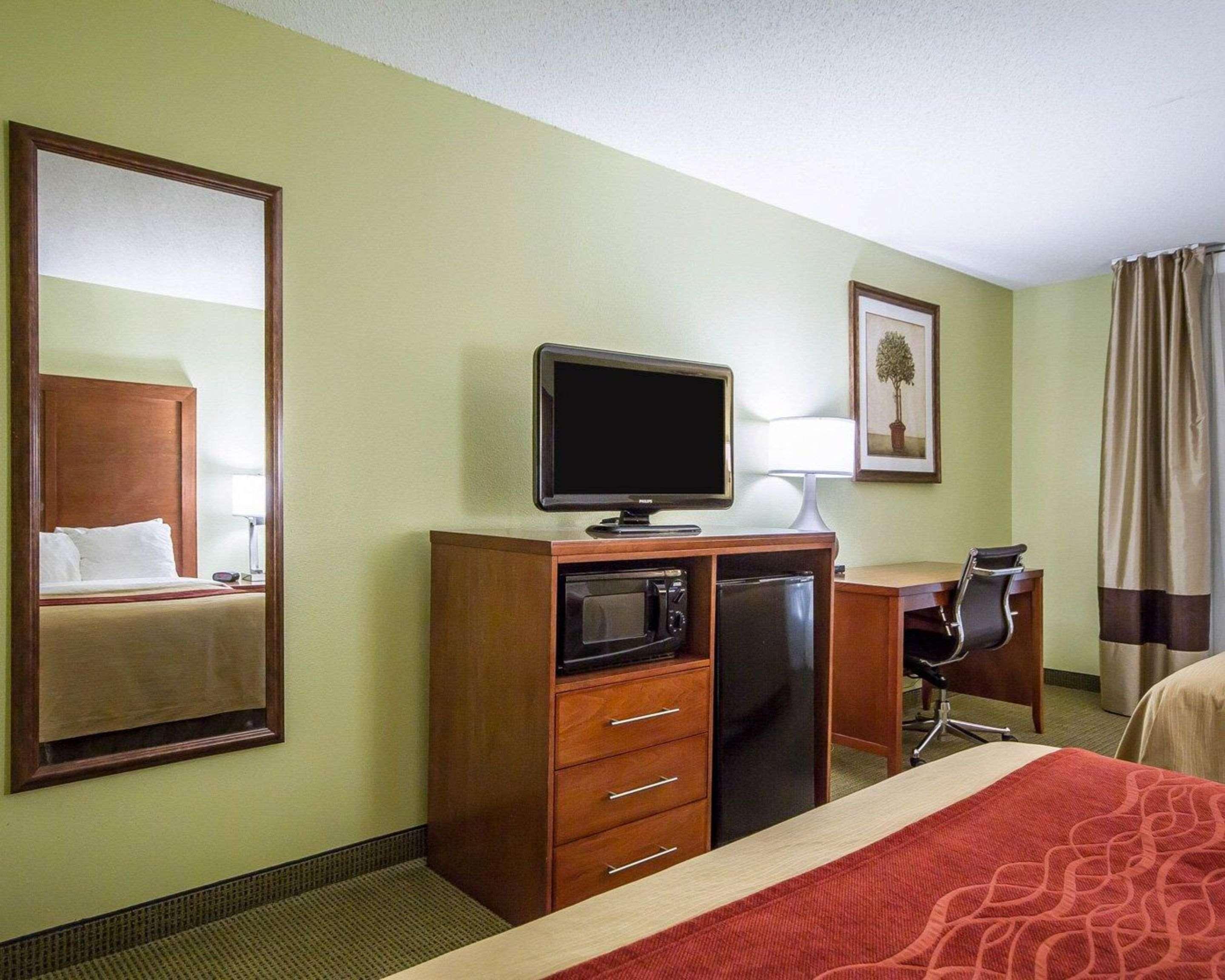 Comfort Inn & Suites Black River Falls I-94 Exterior photo